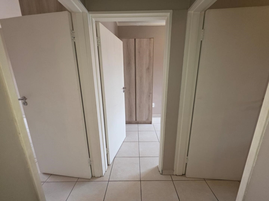 To Let 3 Bedroom Property for Rent in Langenhovenpark Free State